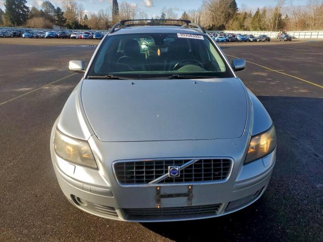 Volvo V50 T5 Image 12