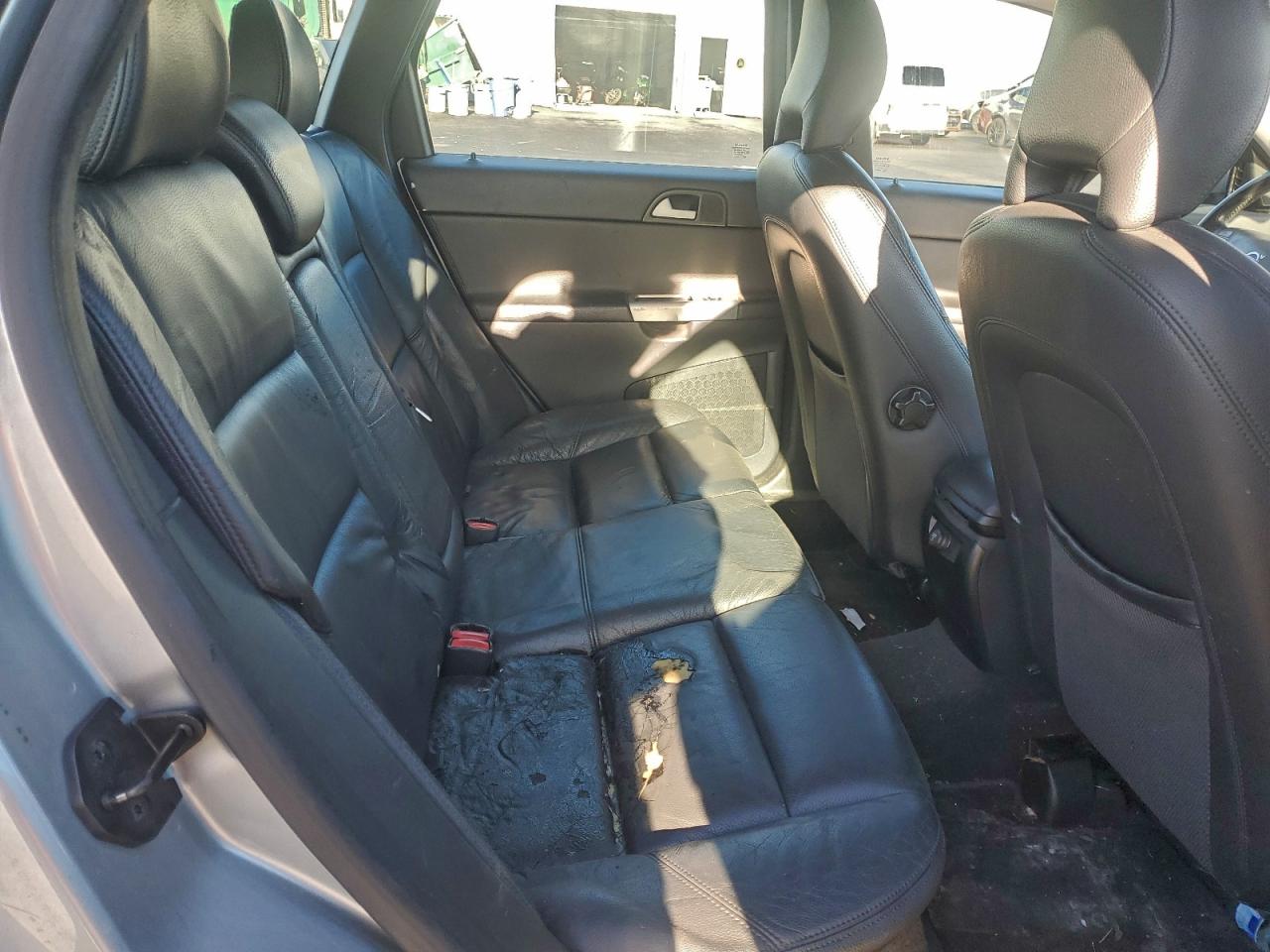 Volvo V50 T5 Image 10