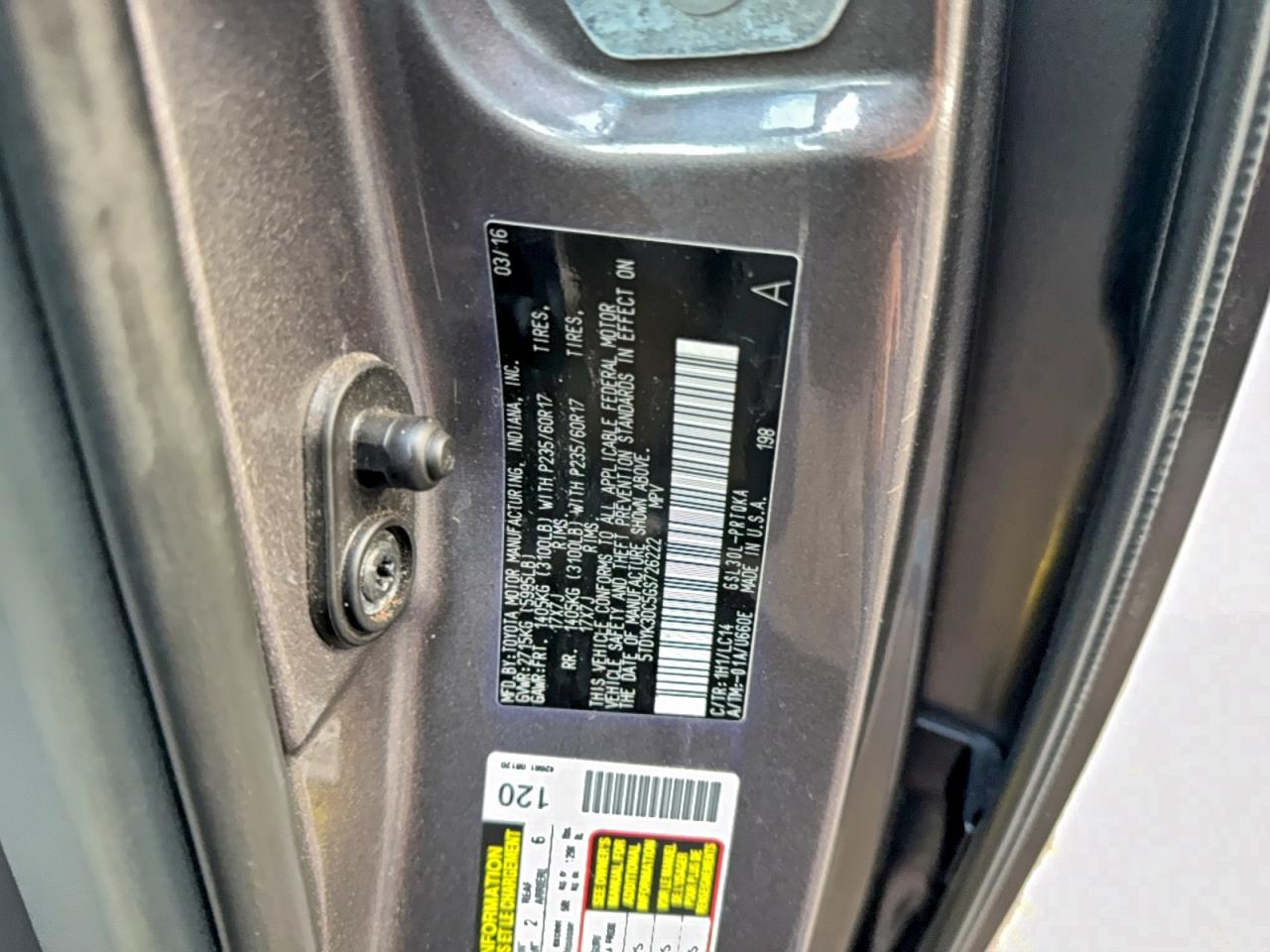 Toyota Sienna Xle Image 2