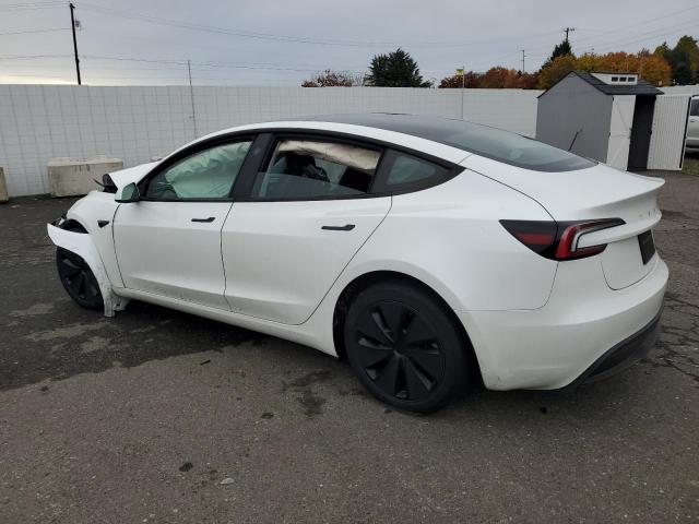 Tesla Model 3 Image 11