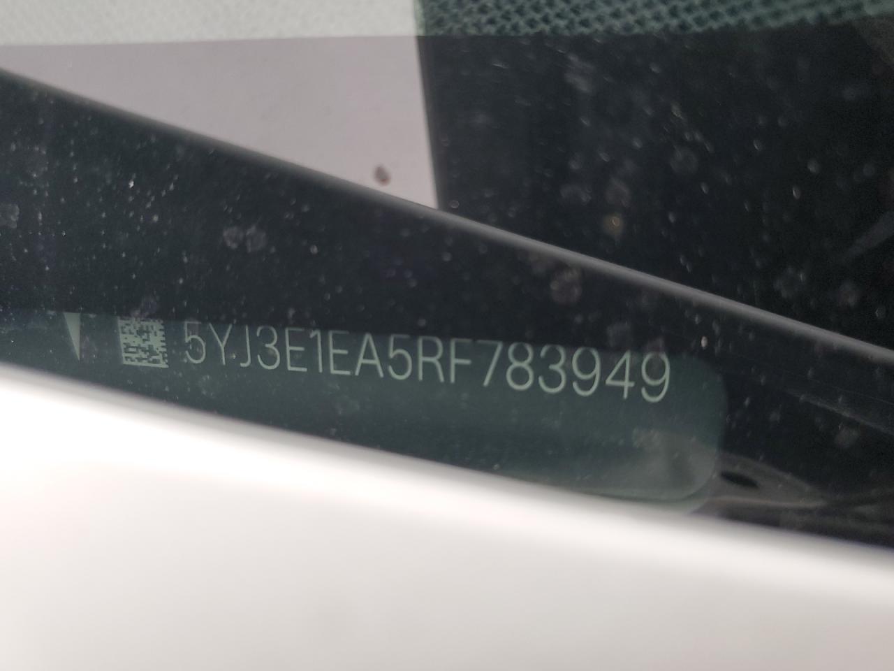 Tesla Model 3 Image 9