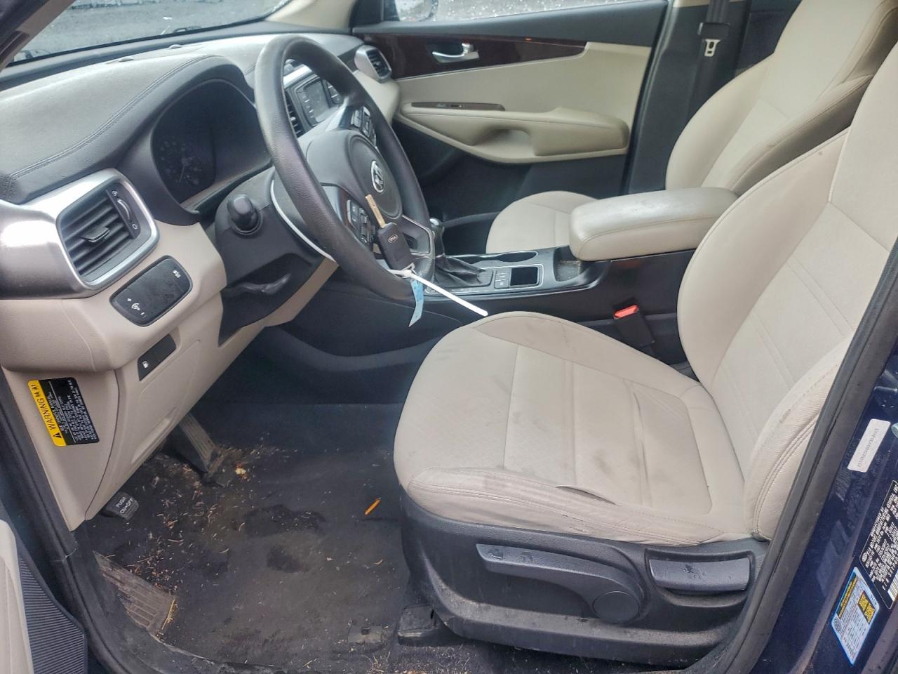 Kia Sorento Lx Image 9