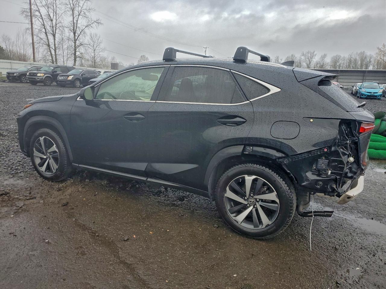 Lexus NX 300 Base Image 2