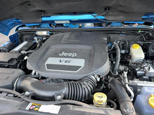 Jeep Wrangler Sahara Image 8