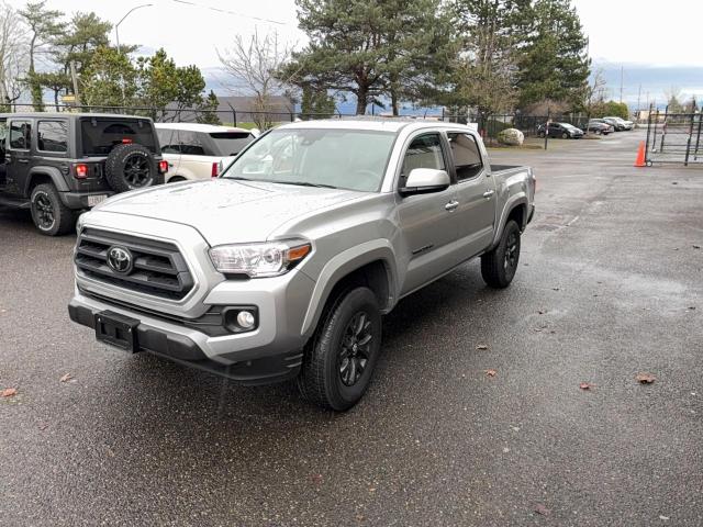 Toyota Tacoma Double Cab Image 3
