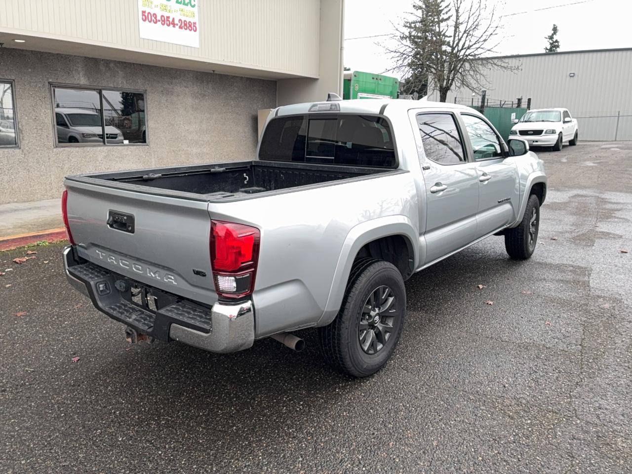 Toyota Tacoma Double Cab Image 7