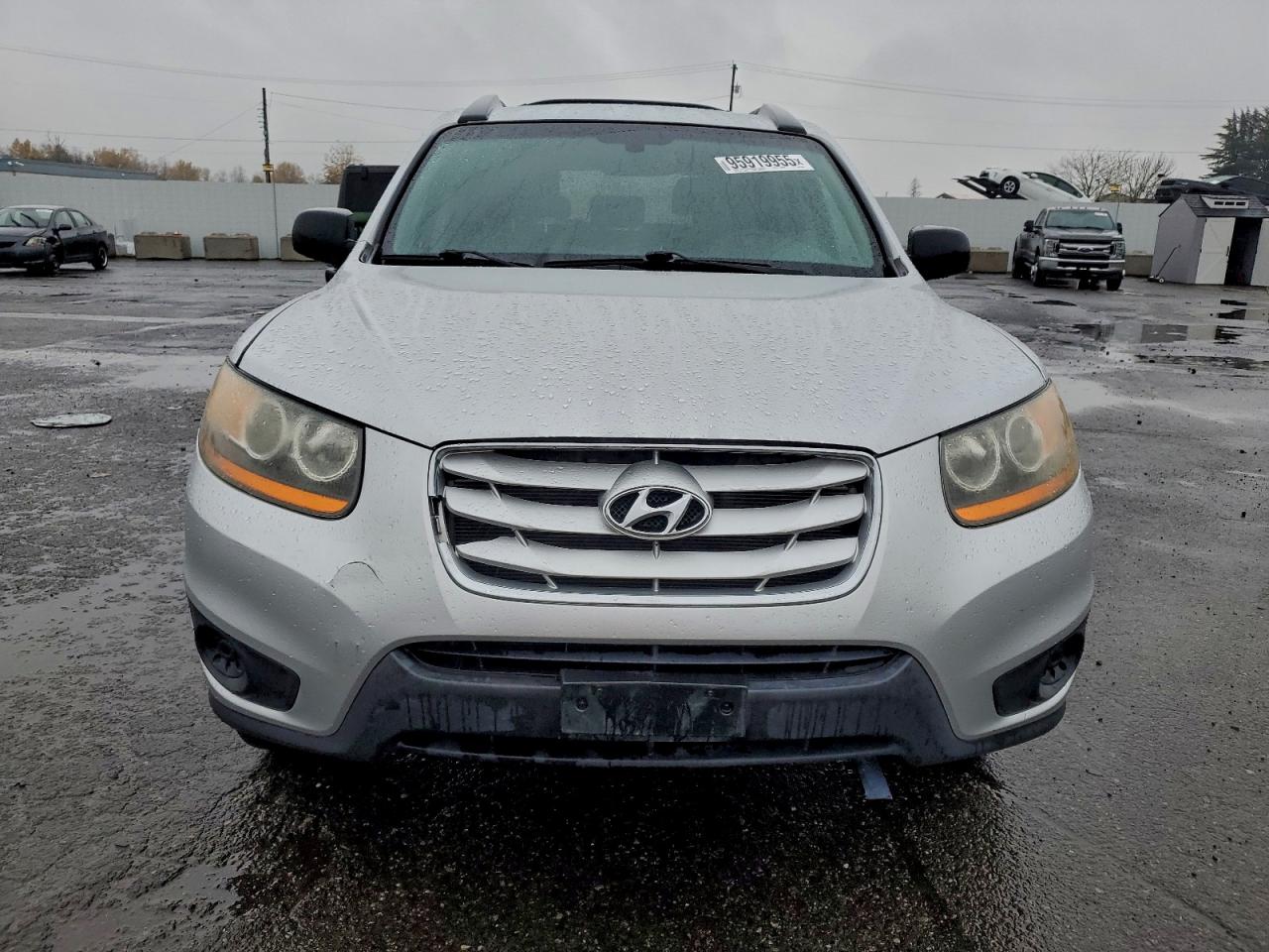 Hyundai SANTA FE Gls Image 9