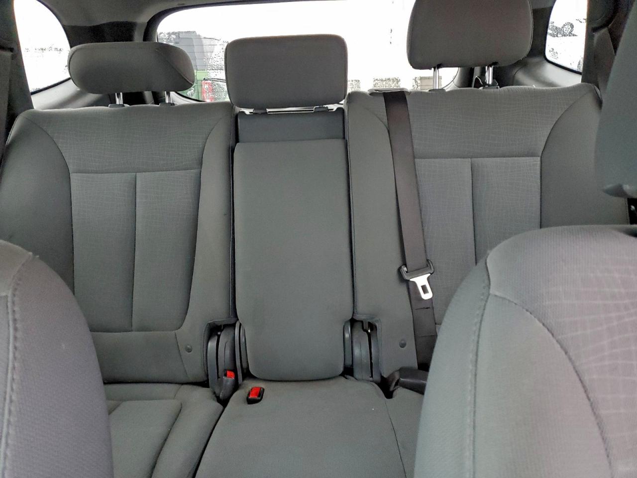 Hyundai SANTA FE Gls Image 4