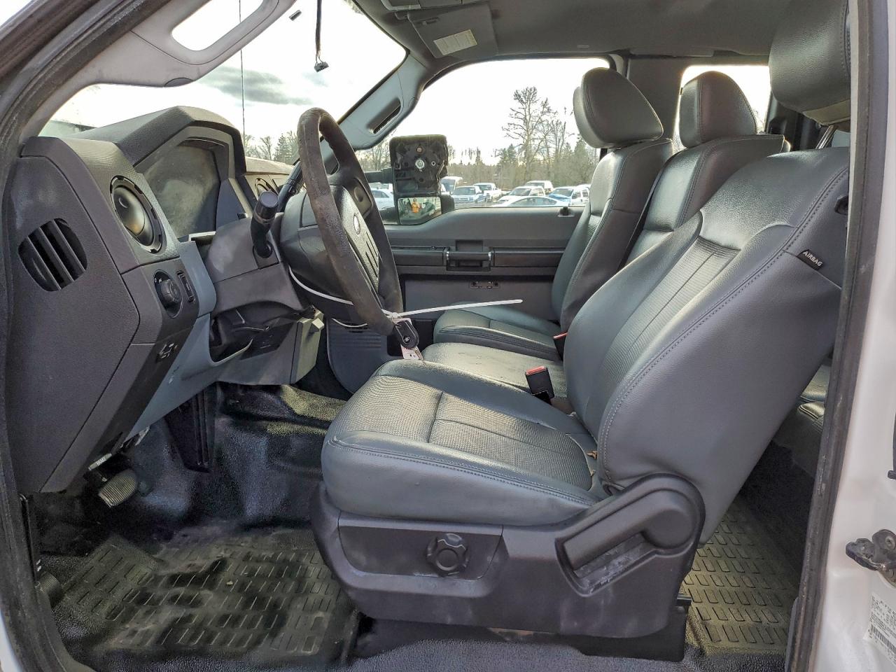 Ford F-250 Super Duty Image 6