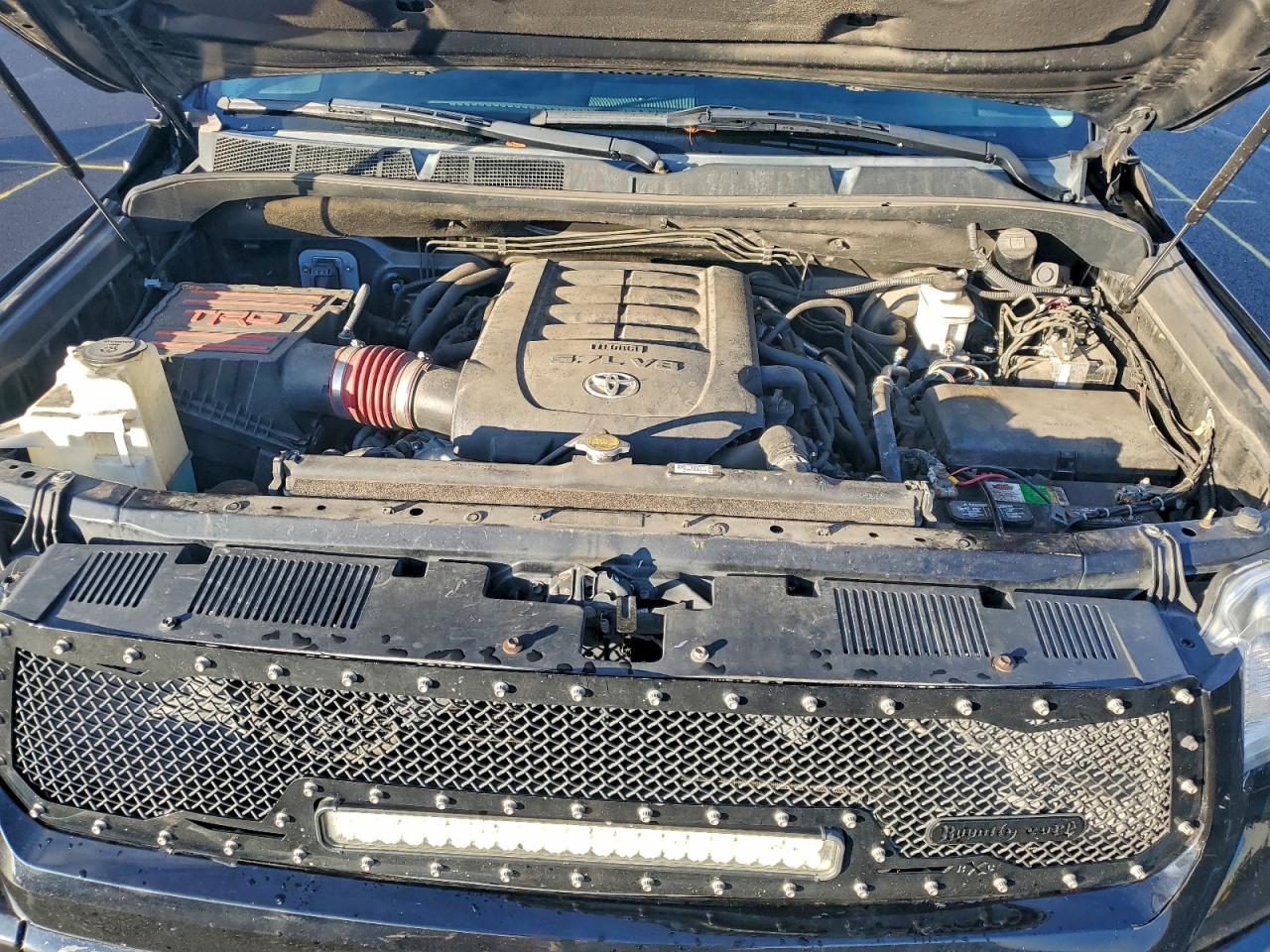 Toyota Tundra Crewmax 1794 Image 11