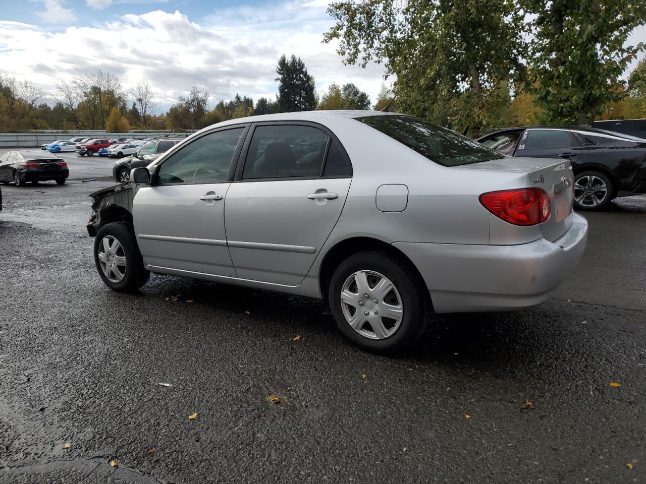 Toyota Corolla Ce Image 5