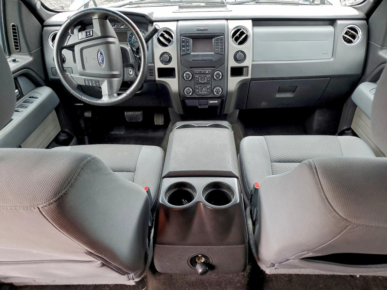 Ford F-150 Supercrew Image 10