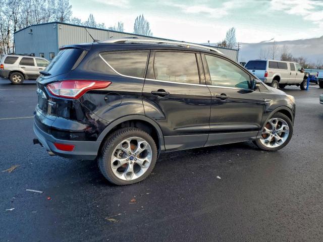 Ford Escape Titanium Image 3