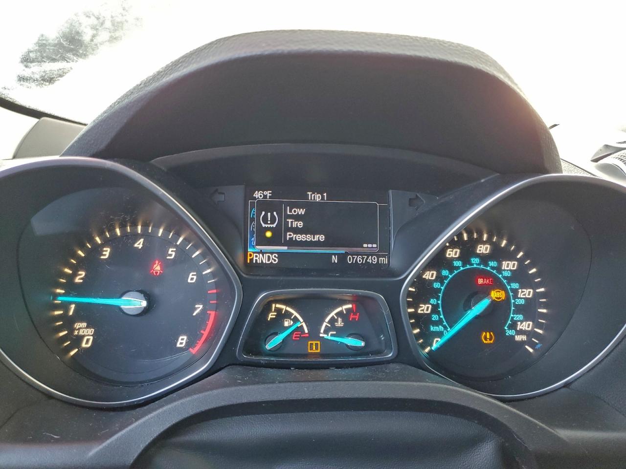 Ford Escape Titanium Image 11