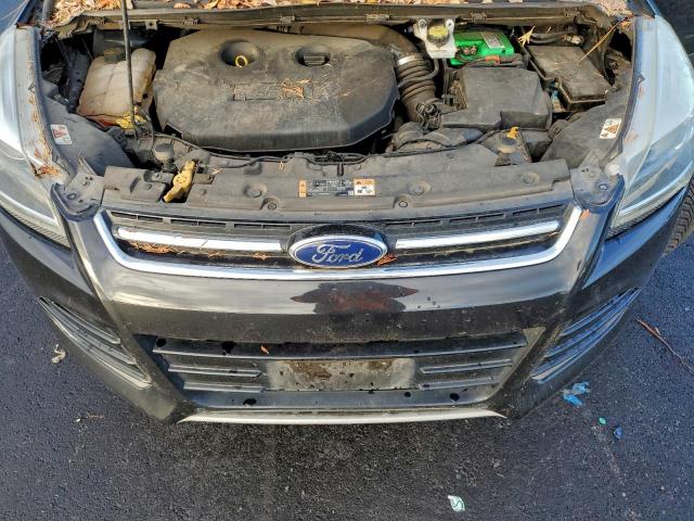 Ford Escape Titanium Image 12