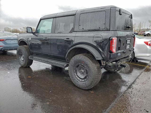 Ford Bronco Outer Banks Image 13