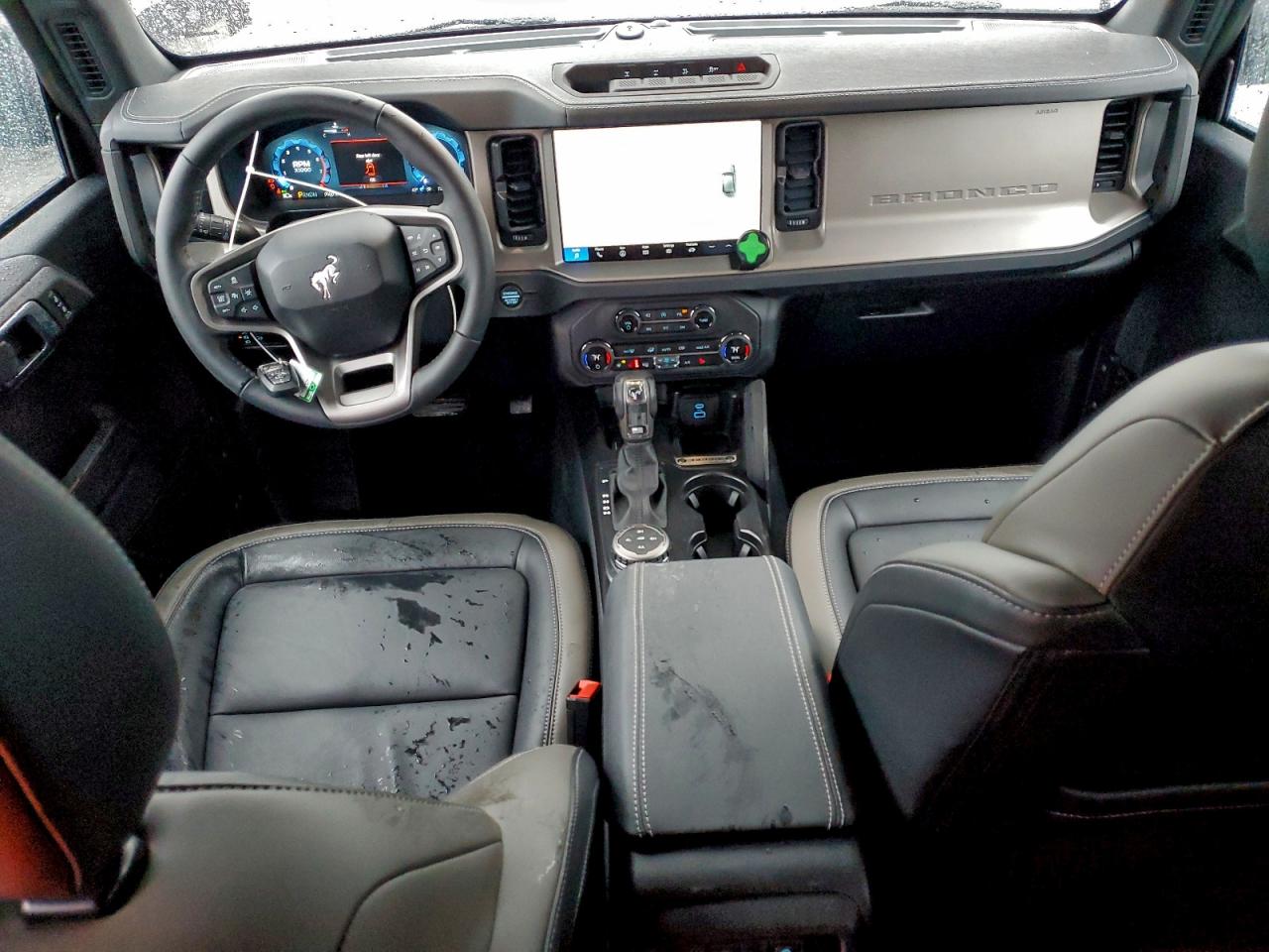 Ford Bronco Outer Banks Image 7