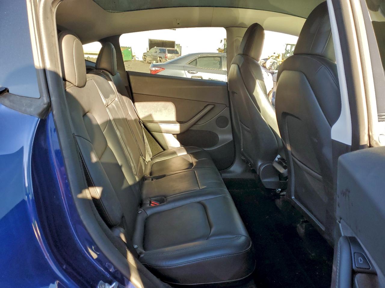 Tesla Model Y Image 7