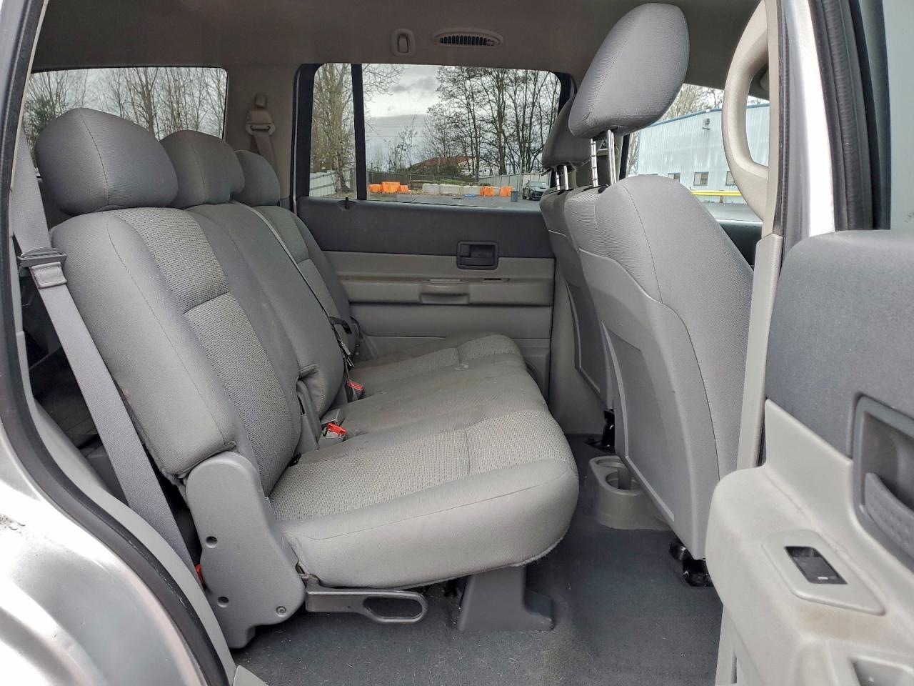 Dodge Durango Sxt Image 6