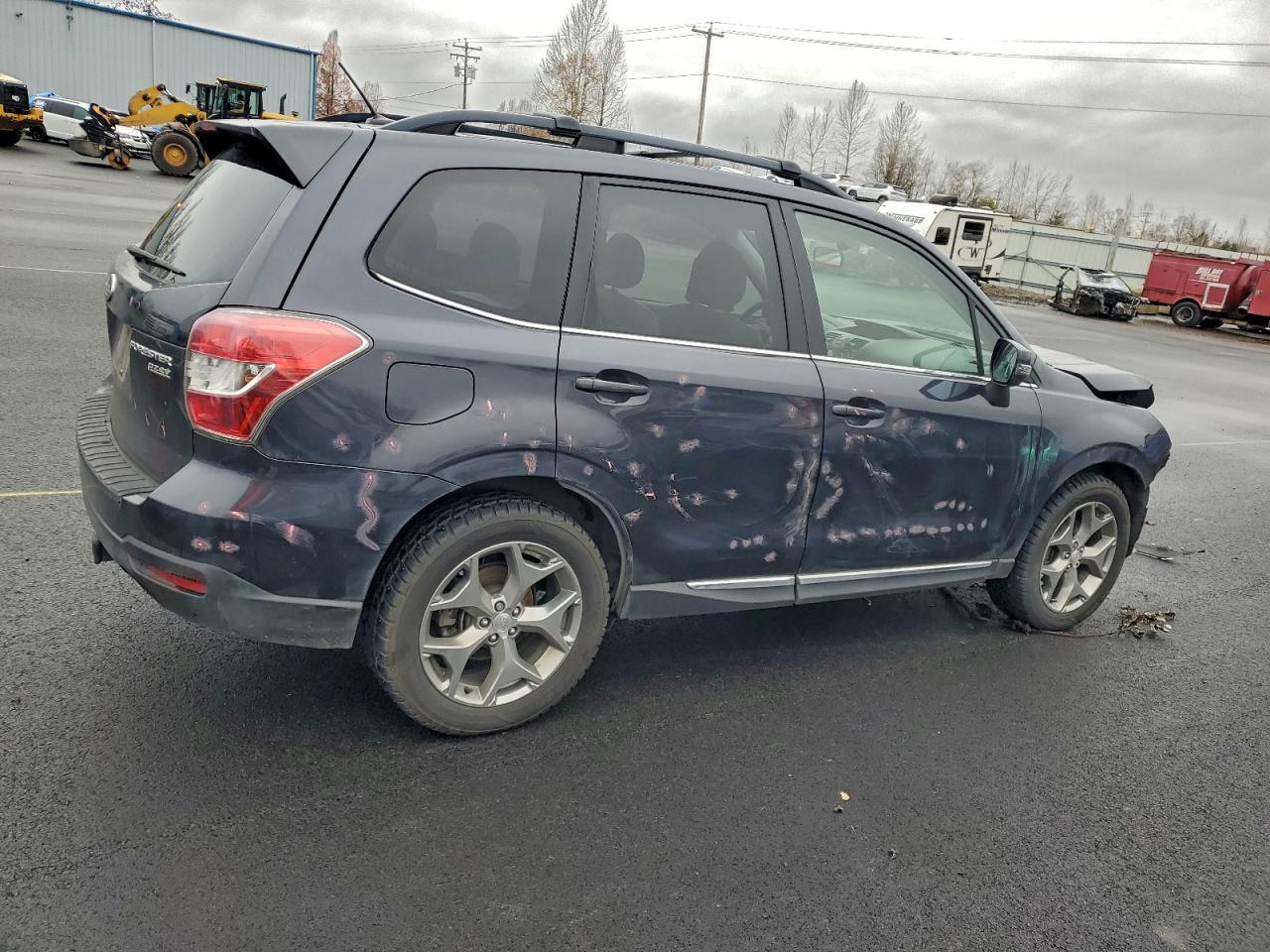 Subaru Forester 2.5i Touring Image 11