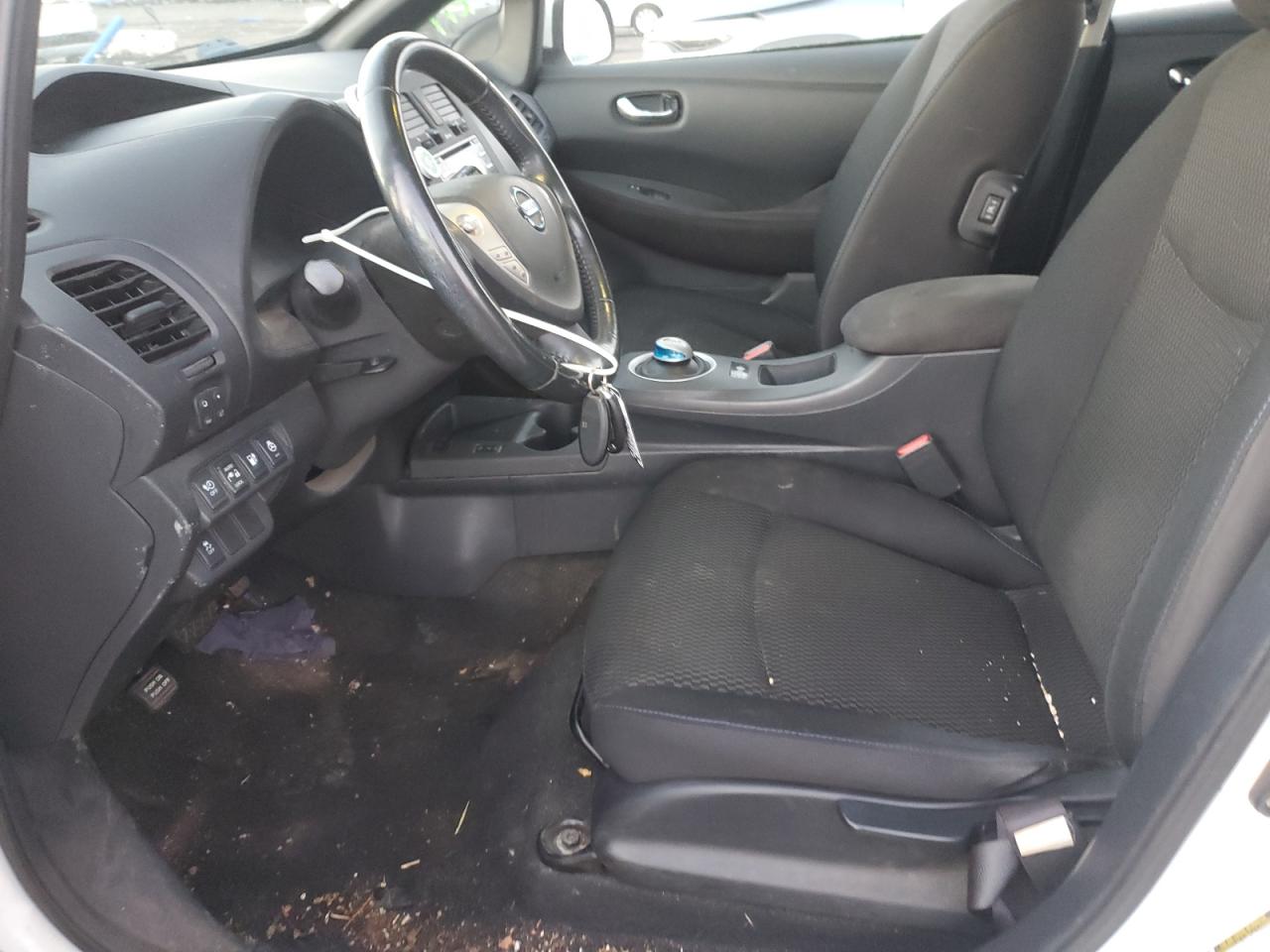 Nissan LEAF S Image 11