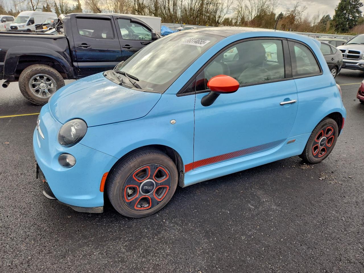 FIAT 500 Electric Image 1