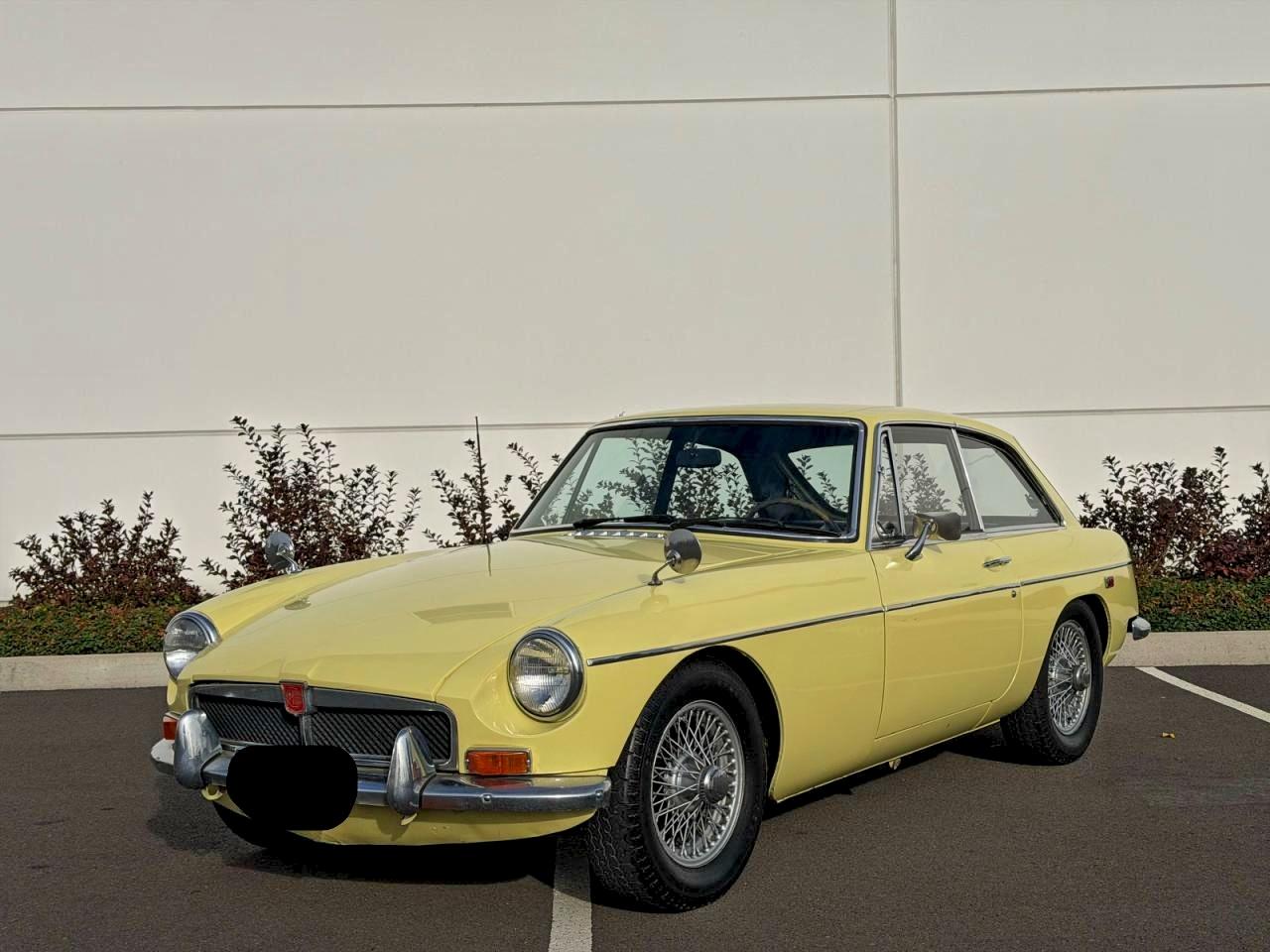 Mgb GT Image 2