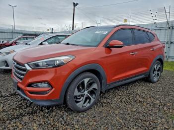  Salvage Hyundai TUCSON
