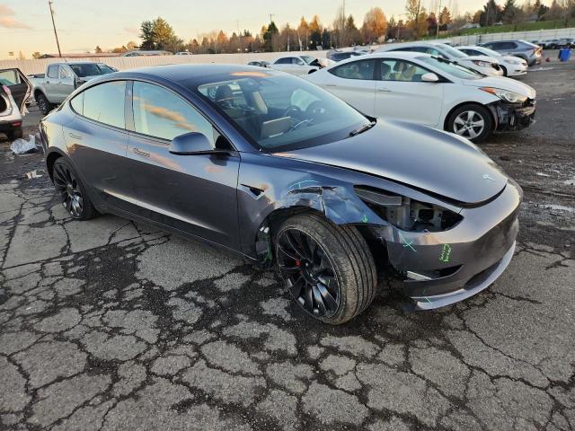 Tesla Model 3 Image 5