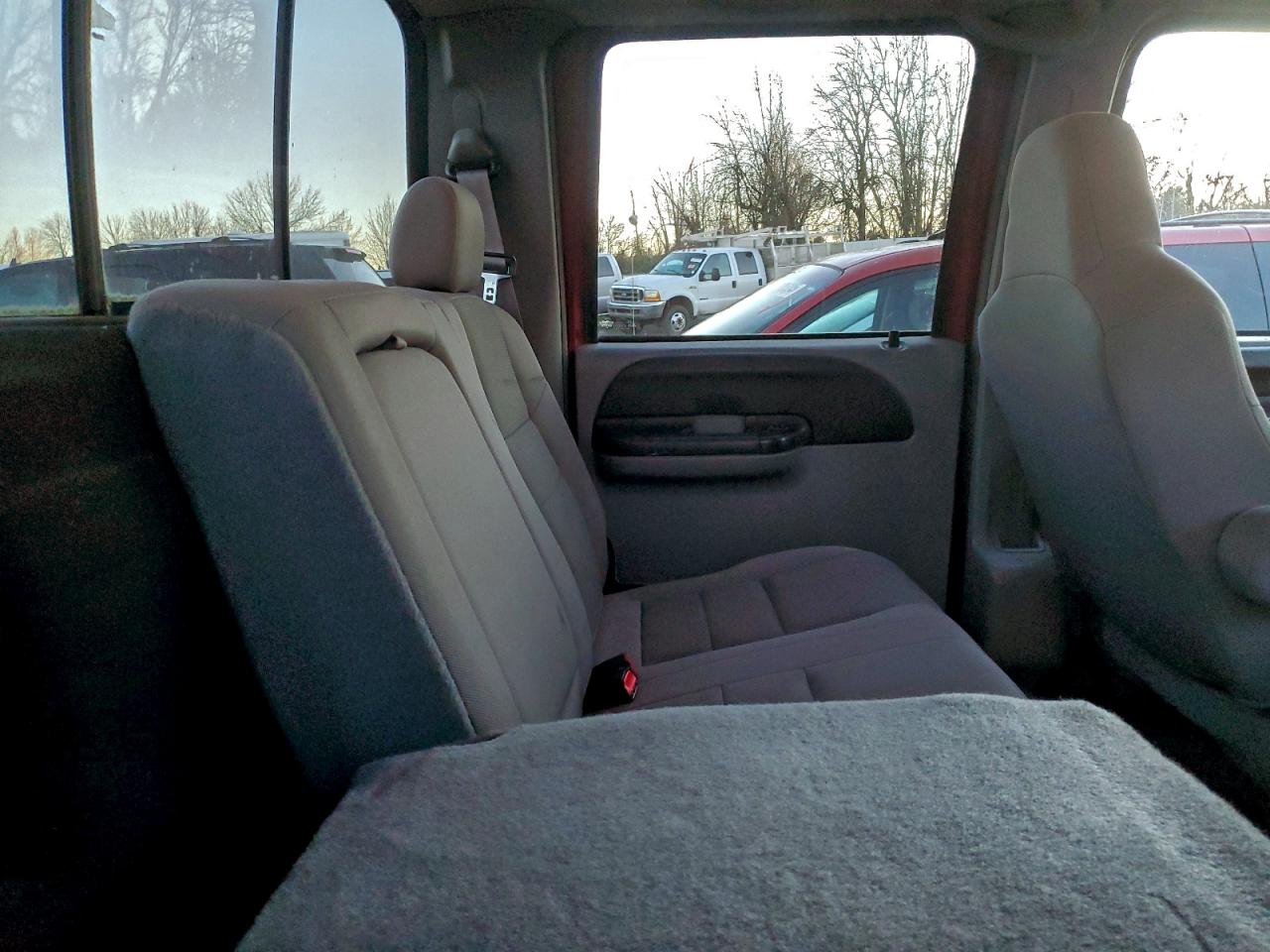 Ford F-350 Srw Super Duty Image 11