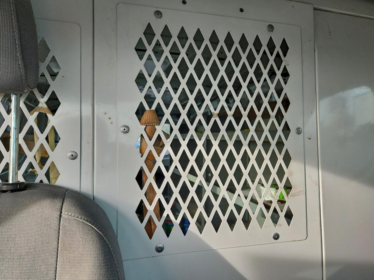 Ford Transit T-250 Image 12