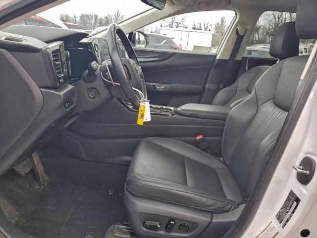 Lexus NX 350h Image 8