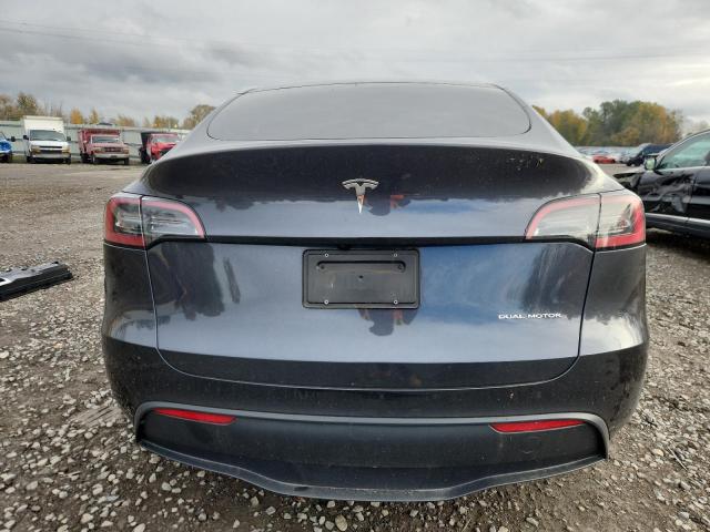 Tesla Model Y Image 6