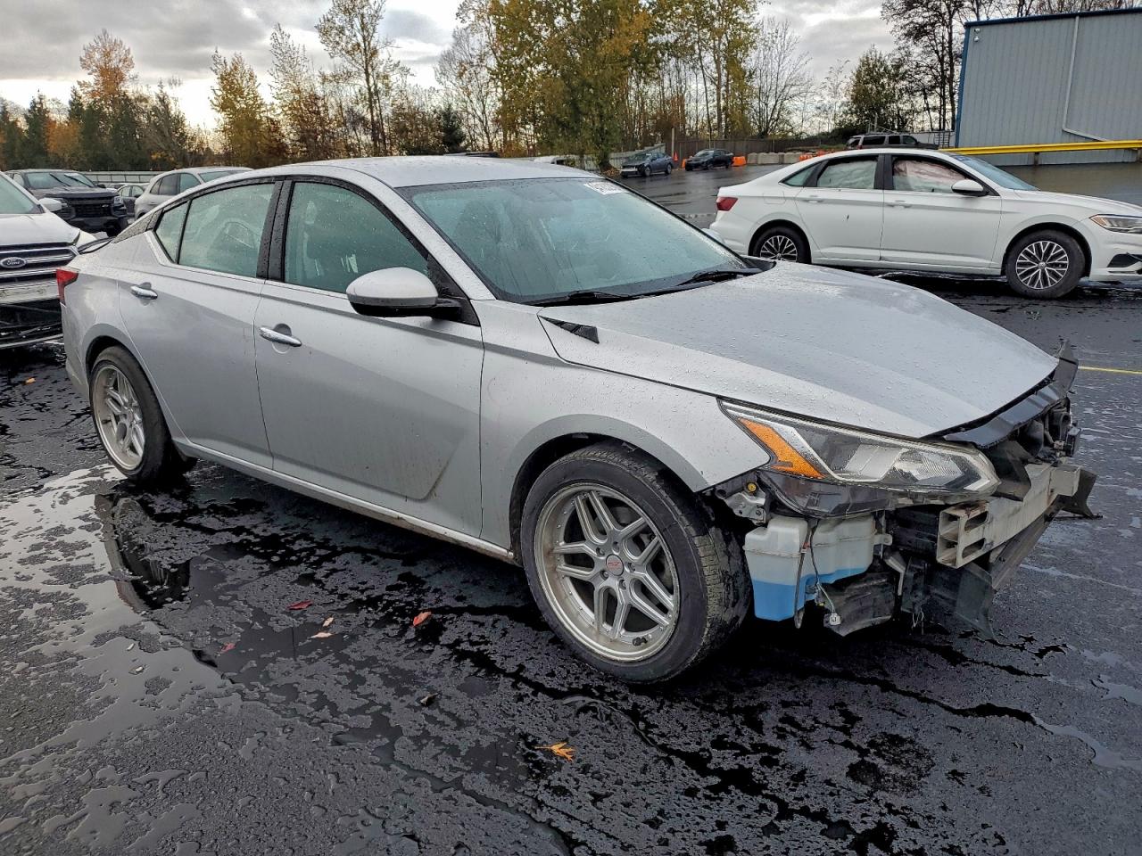 Nissan Altima S Image 3