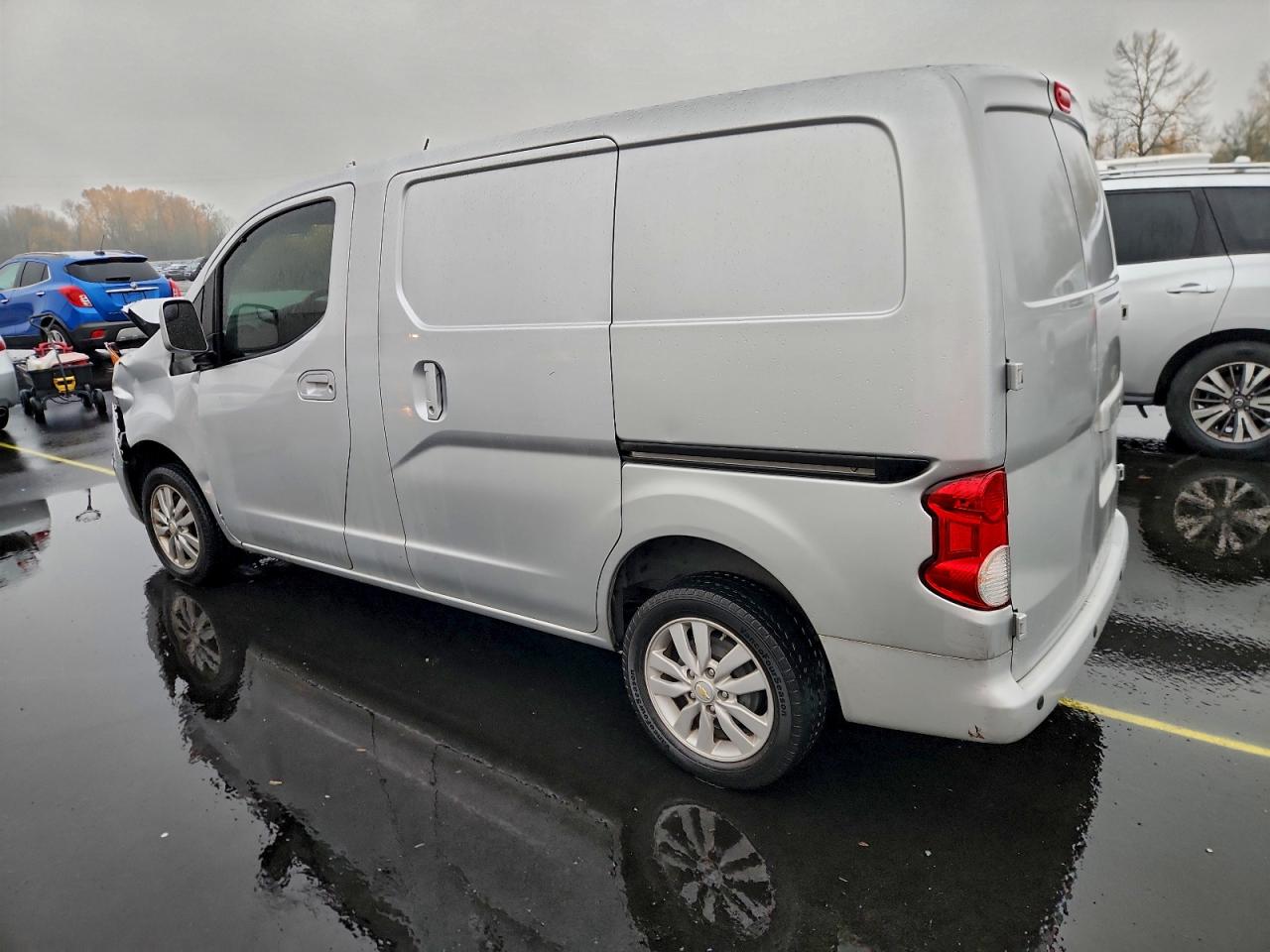 Chevrolet Express Ls Image 2