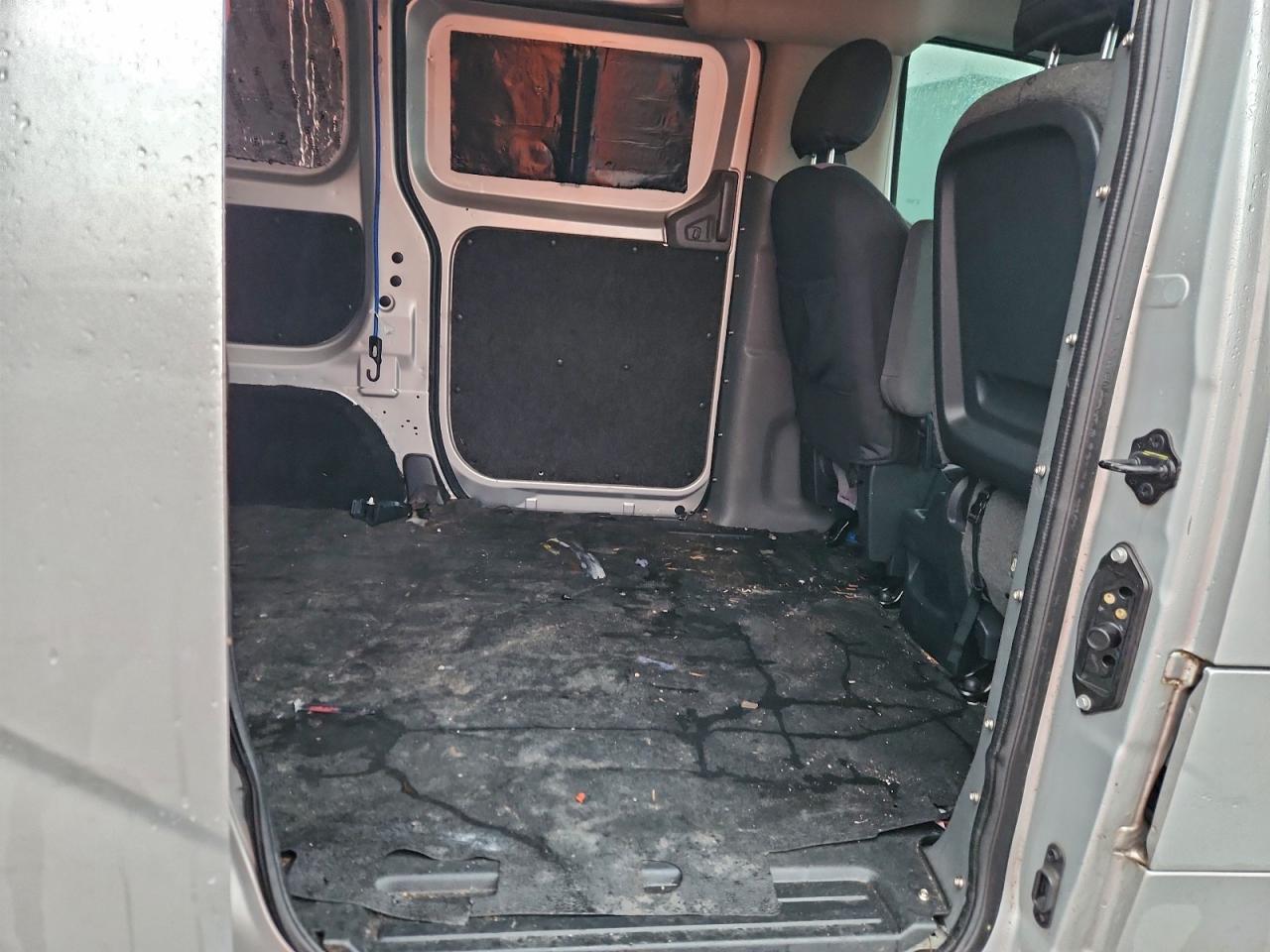 Chevrolet Express Ls Image 7