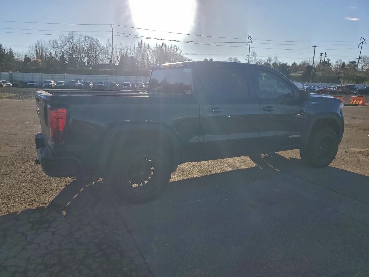 GMC Sierra K1500 Elevation Image 5