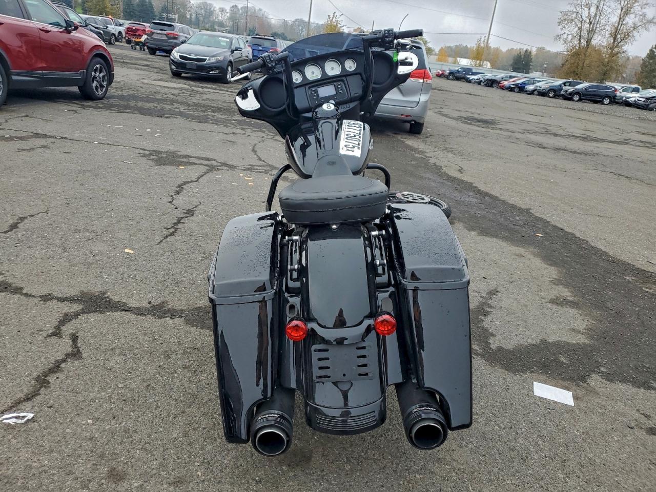 Harley-Davidson Fl Street Glide Image 10