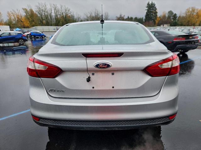 Ford Focus S Image 3