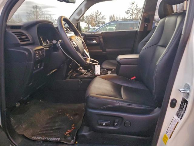 Toyota 4Runner Sr5/sr5 Premium Image 6