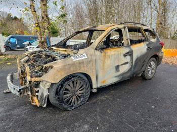  Salvage Nissan Pathfinder