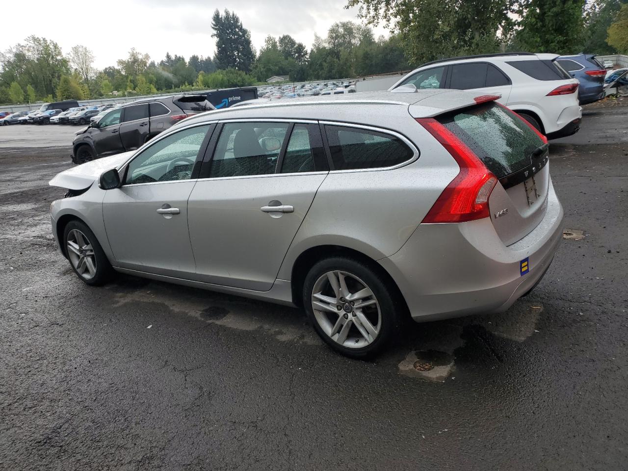 Volvo V60 Premier Image 3