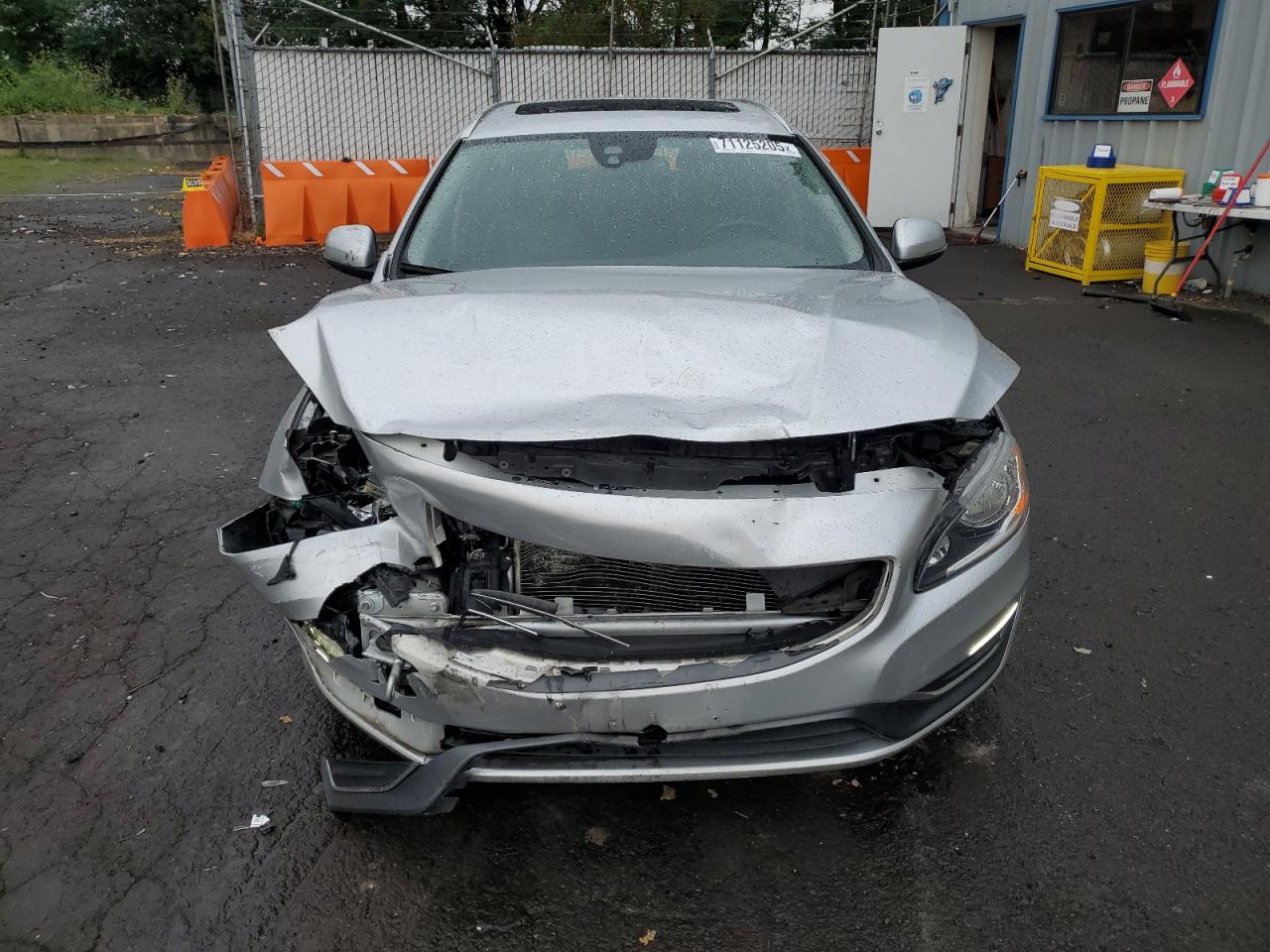 Volvo V60 Premier Image 2