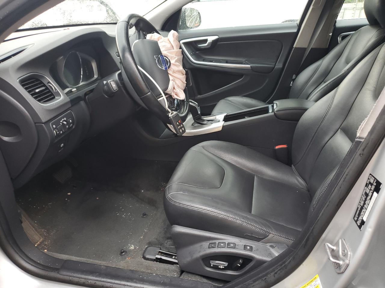 Volvo V60 Premier Image 11