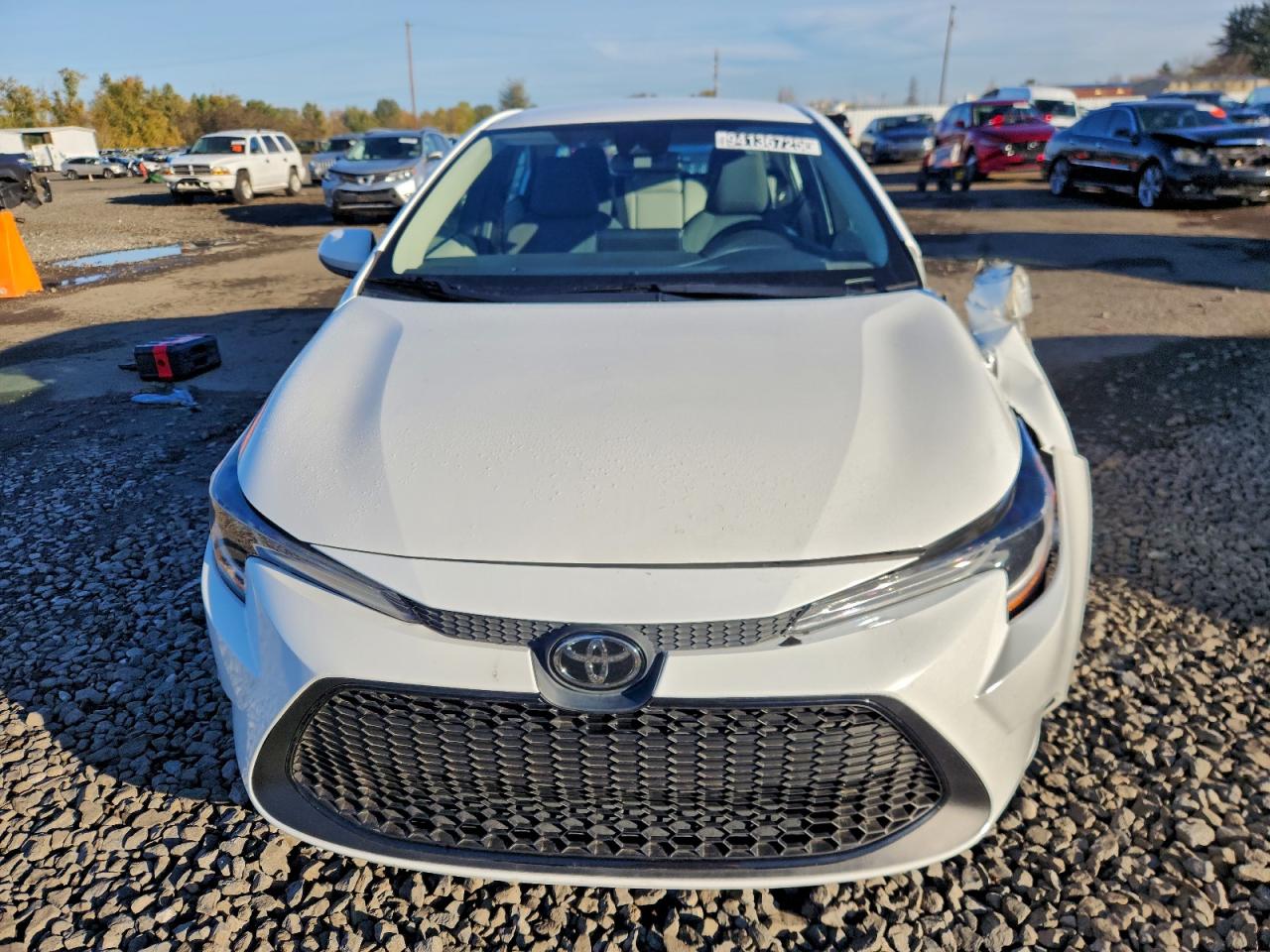 Toyota Corolla Le Image 6