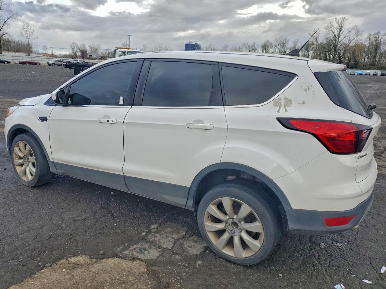 Ford Escape Se Image 3