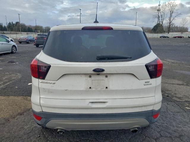 Ford Escape Se Image 6