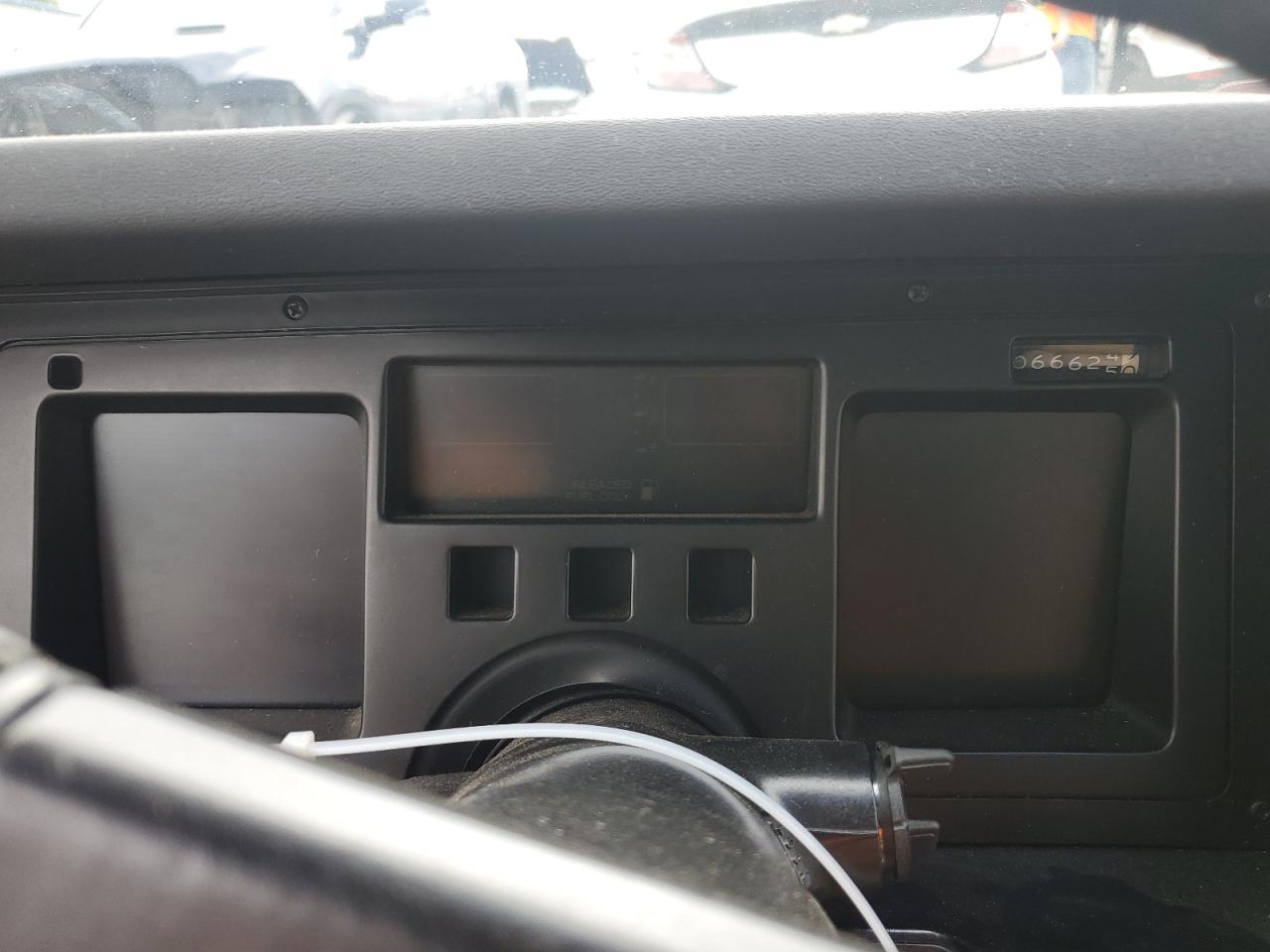 Chevrolet Corvette Image 6