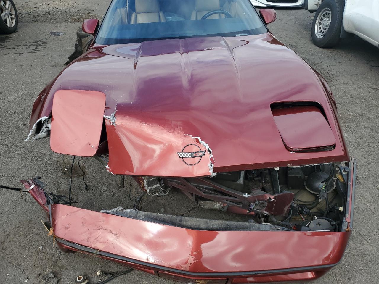 Chevrolet Corvette Image 8