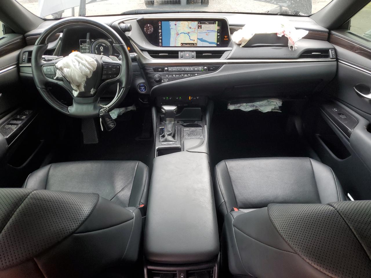 Lexus Es 300h Image 4